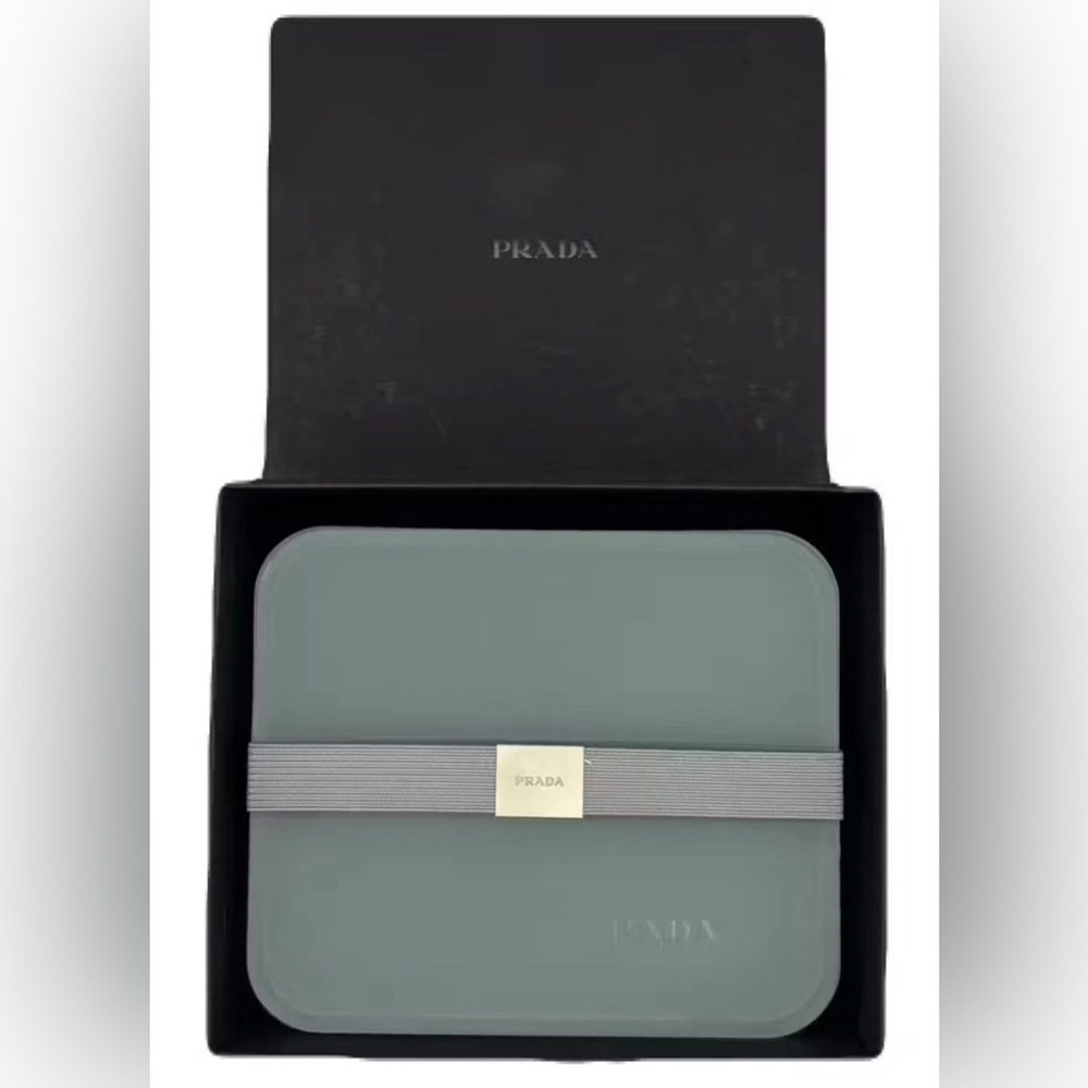 PRADA Make Up/ Jewelry Box Blue w/BOX GUC